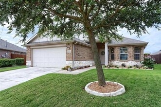 Building Photo - 1524 Toucan Dr