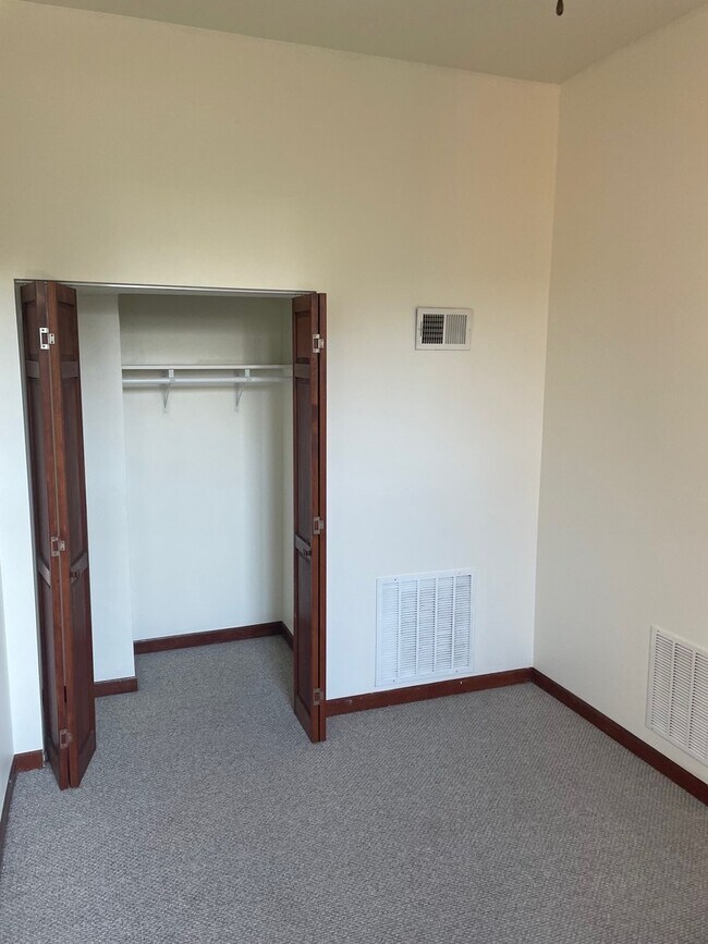 Foto del edificio - 3242 N Sheffield Ave