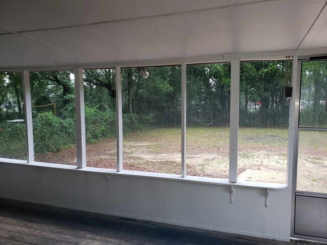 Building Photo - 3 Bedroom 2 Bath home in Milton