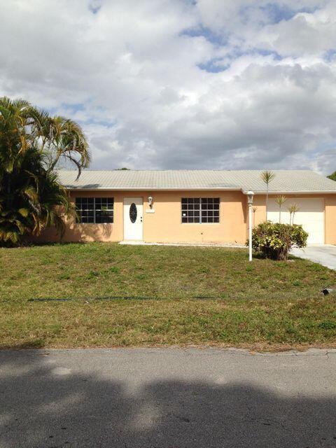 Foto principal - 925 SE Albatross Ave