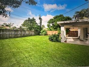 Foto del edificio - 120 NE 26th St