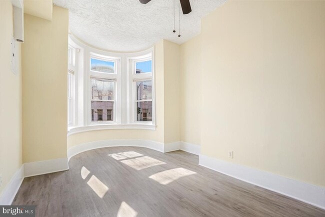 Building Photo - 471 Florida Ave NW