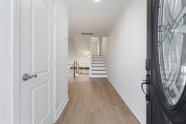 Foto del edificio - 5 Tiki Cir