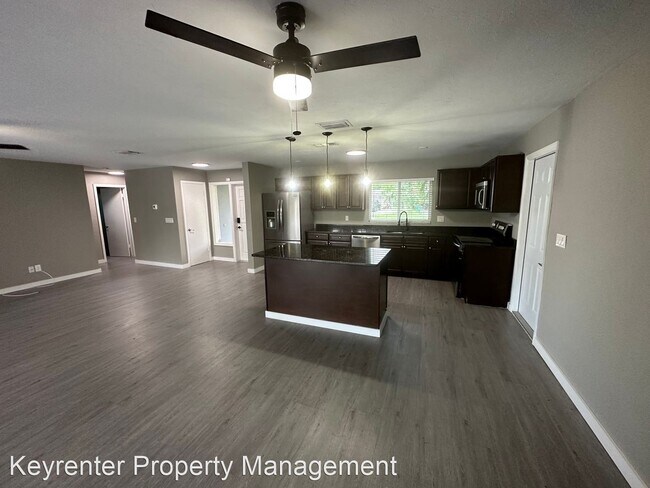 Foto del edificio - 4 br, 2 bath House - 2719 SE 16Th Place