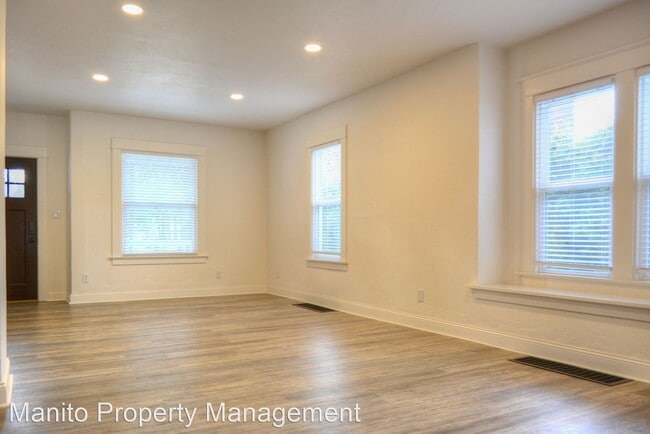 Building Photo - 4 br, 2 bath House - 413 E 17th Ave