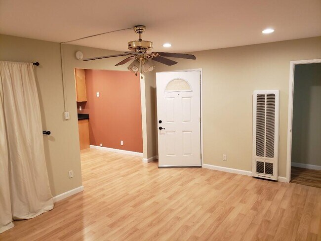 Foto del edificio - 188 Acalanes Dr