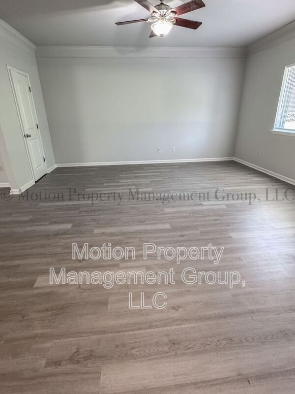 Foto del edificio - 6916 Northside Dr