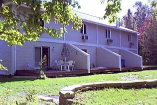 Foto del edificio - 70 Longmeadow Village Rd