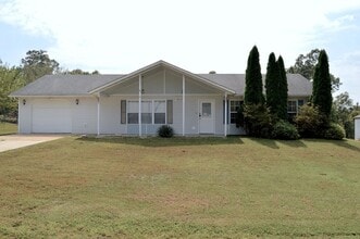 Building Photo - 14620 Hobby Ln