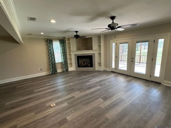 Foto del edificio - 9620 Island Rd