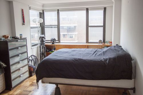 Foto del edificio - 325 E 23rd St