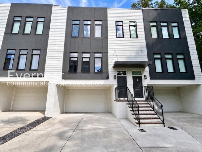 Building Photo - 1099 Briar Cove Cir