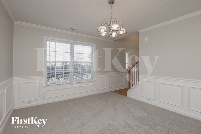 Building Photo - 709 Southshore Pkwy