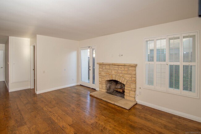 Building Photo - 6561 Camino Del Parque