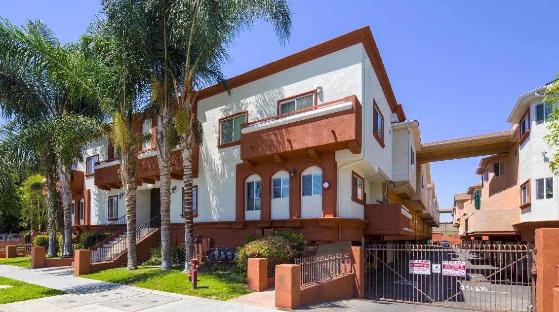 Primary Photo - Burnet Townhomes