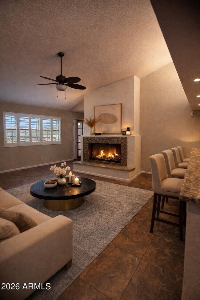 Foto del edificio - 7800 E LINCOLN Dr