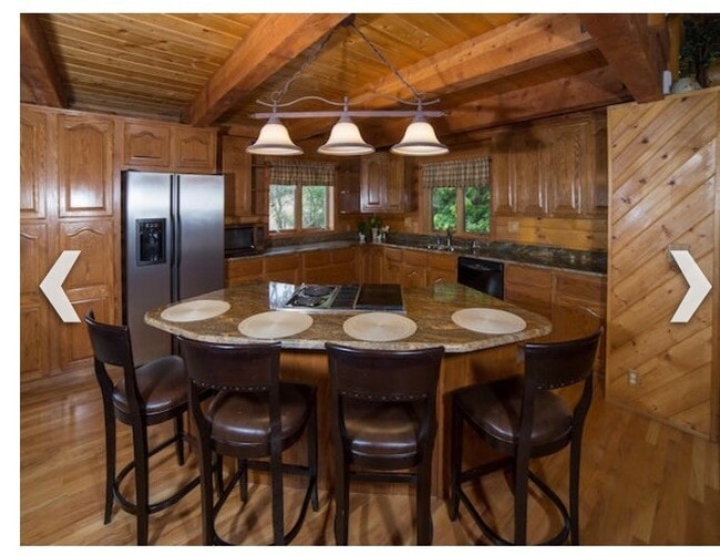 Building Photo - 1311 Canyon Creek Dr