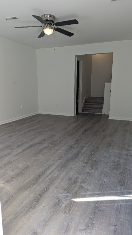 Building Photo - 1473 Monterry Pl