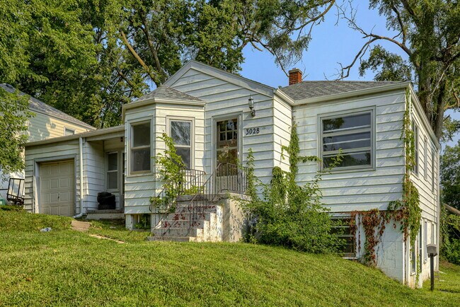 Foto del edificio - 3028 Whitmore St