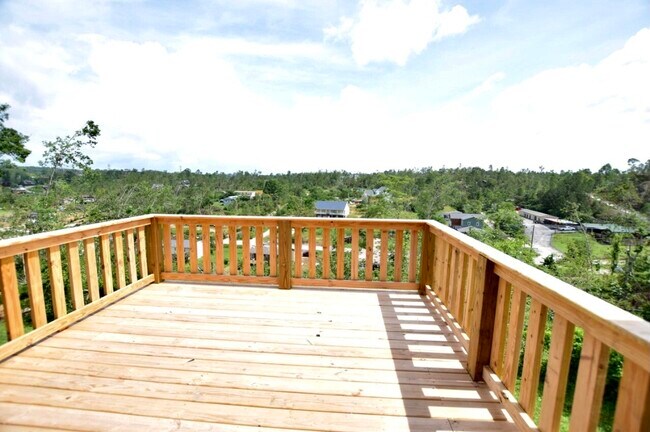 Building Photo - 8327 Harvest Oak Lane