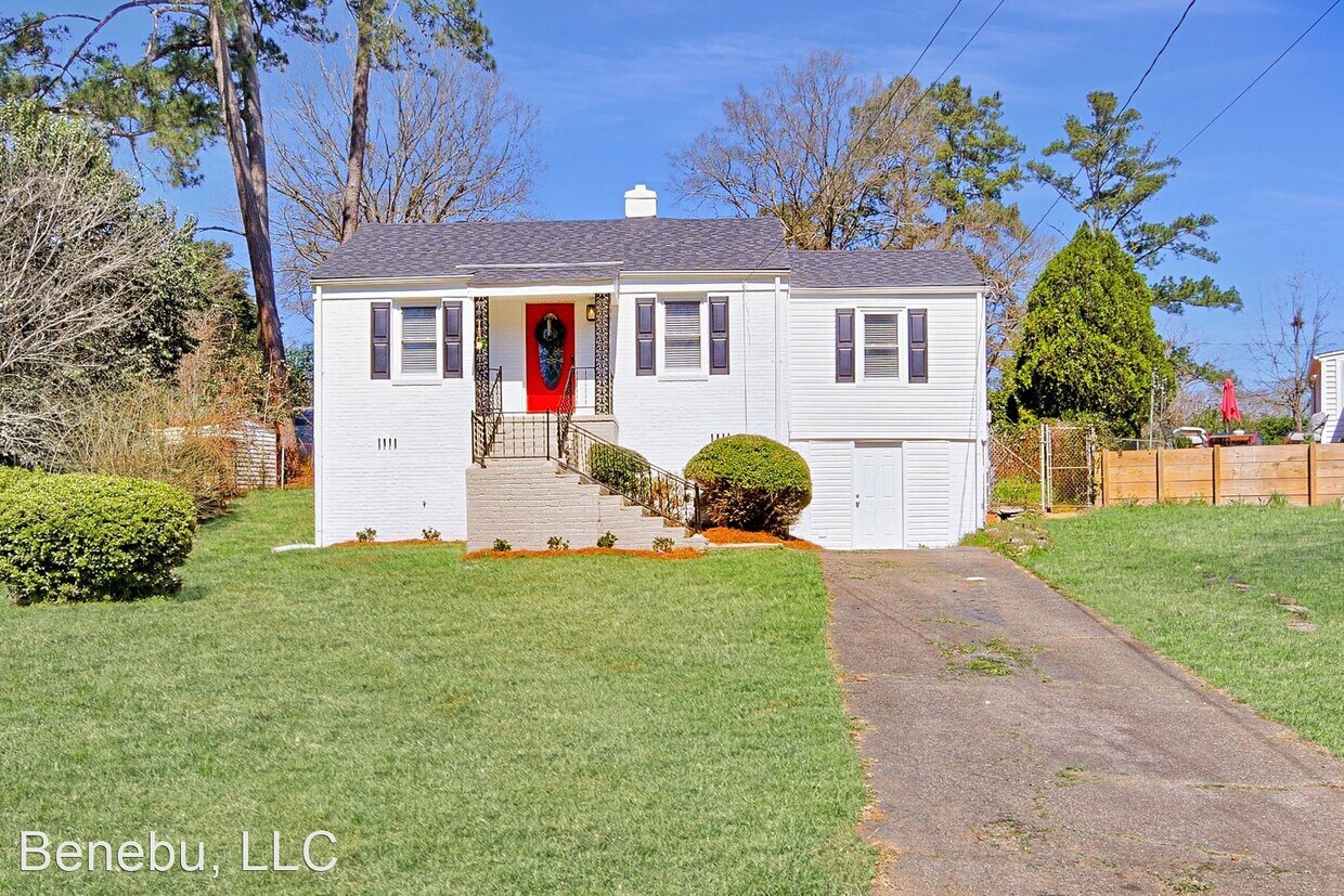 Foto principal - 3 br, 2 bath House - 920 Flythe Drive