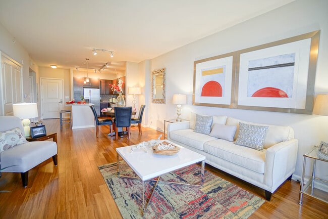 Foto del edificio - 1700 E Sunrise Blvd