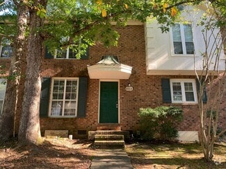 Building Photo - 6112 Bushmills St