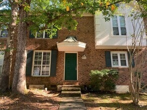Building Photo - 6112 Bushmills St