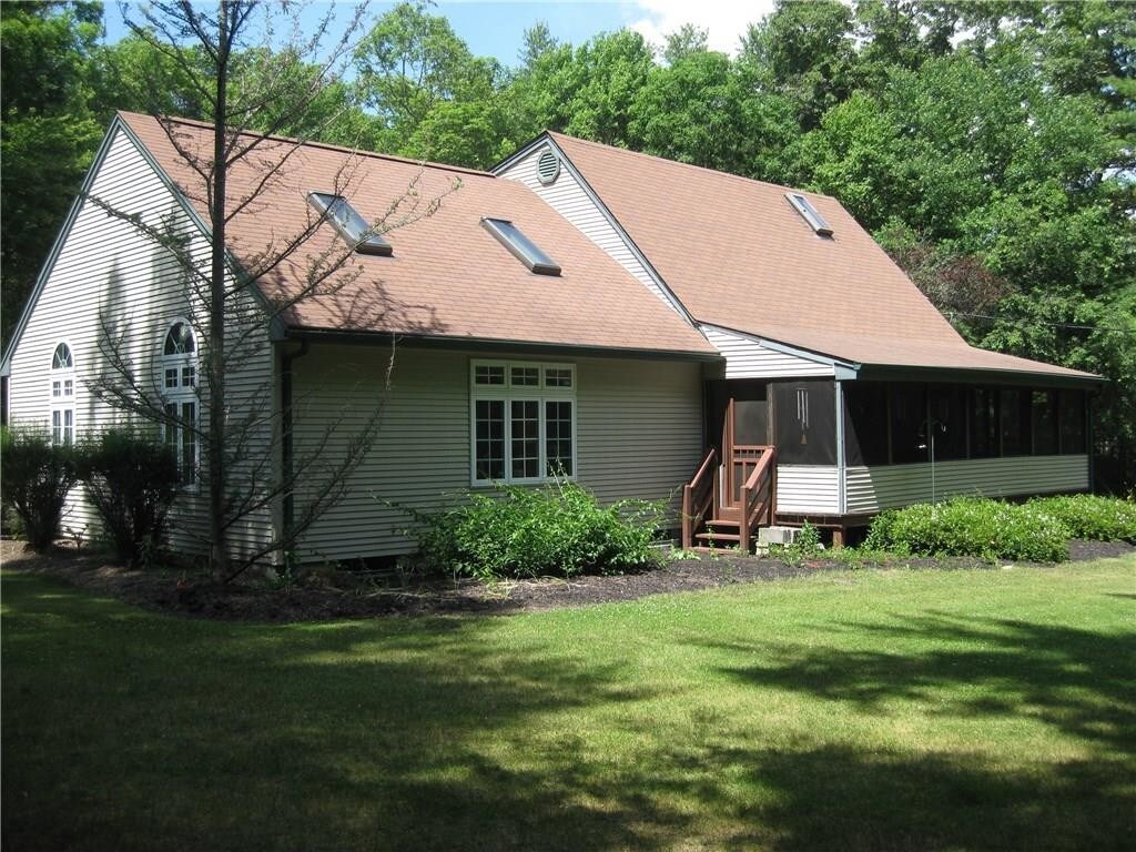 601 Hill Farm Rd, Coventry, RI 02816 House Rental in Coventry, RI