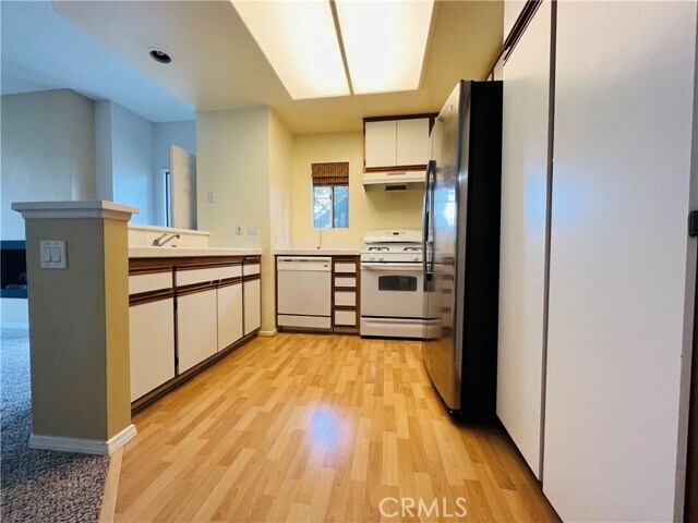 Building Photo - 28870 Canyon Heights