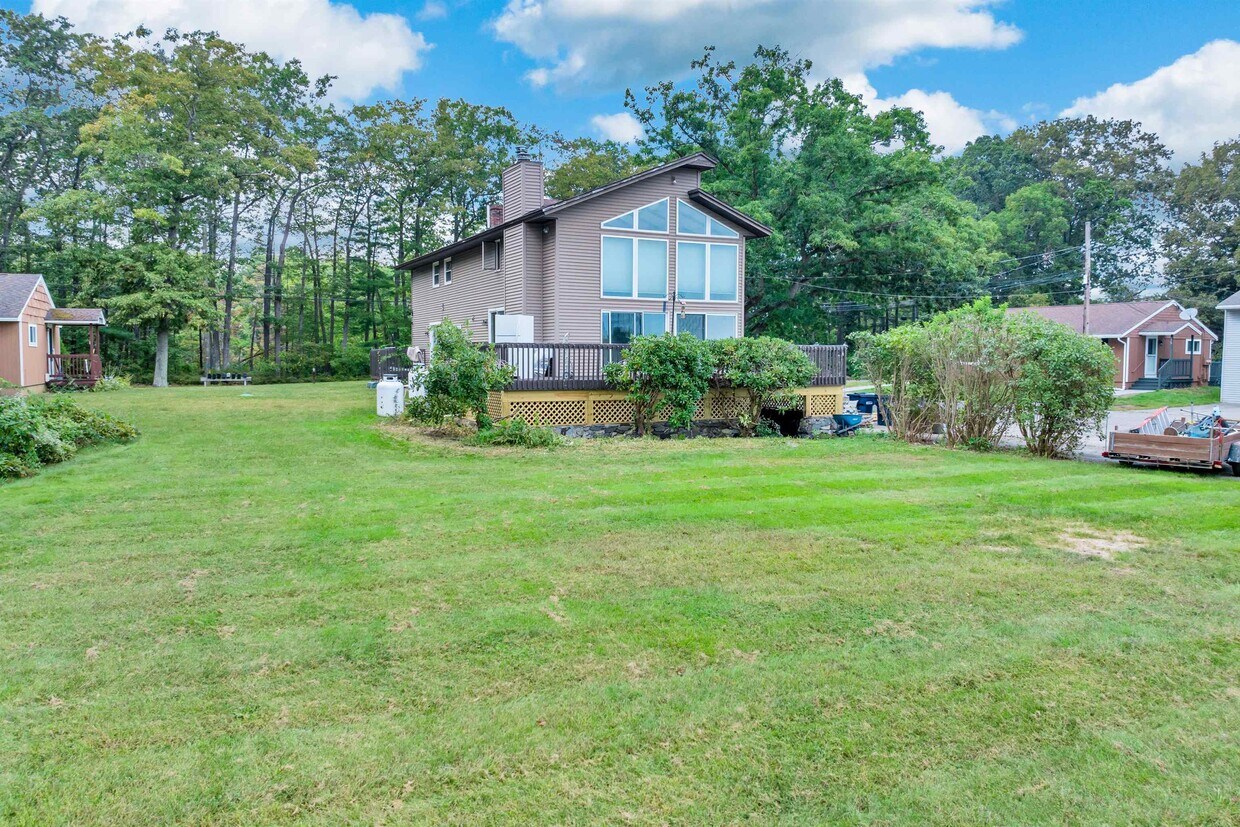 265 Pioneer Rd, Rye, NH 03870 Condo for Rent in Rye, NH