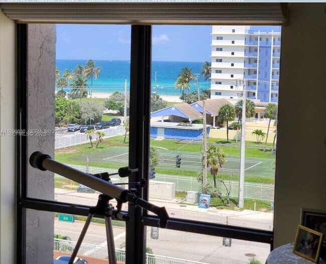 Foto del edificio - 1600 S Ocean Dr