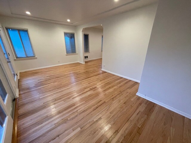 Foto del edificio - 41 Thornton Ave