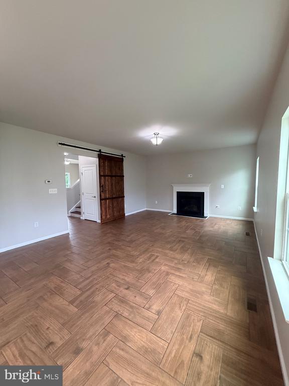 Foto del edificio - 9411 Wood Creek Cir