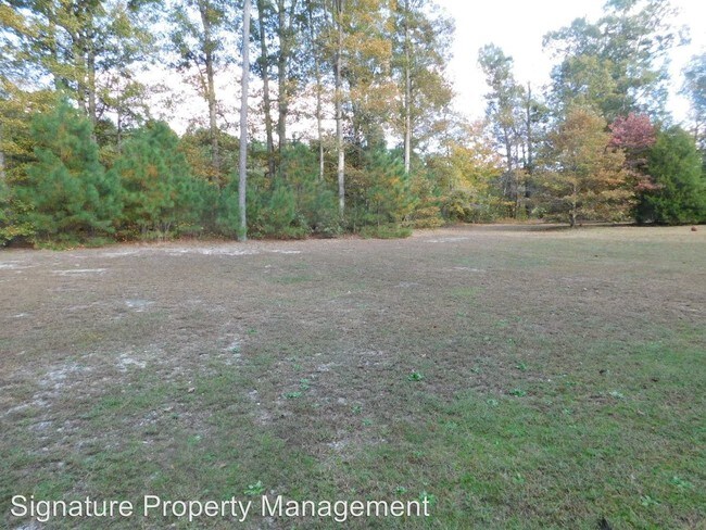 Building Photo - 6716 Church Rd