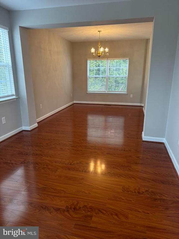 Foto del edificio - 5801 Winding Oaks Ct