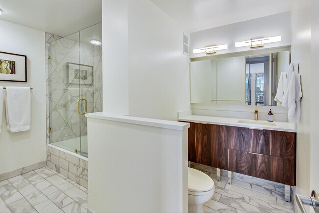 Foto del edificio - 200 E Delaware Pl