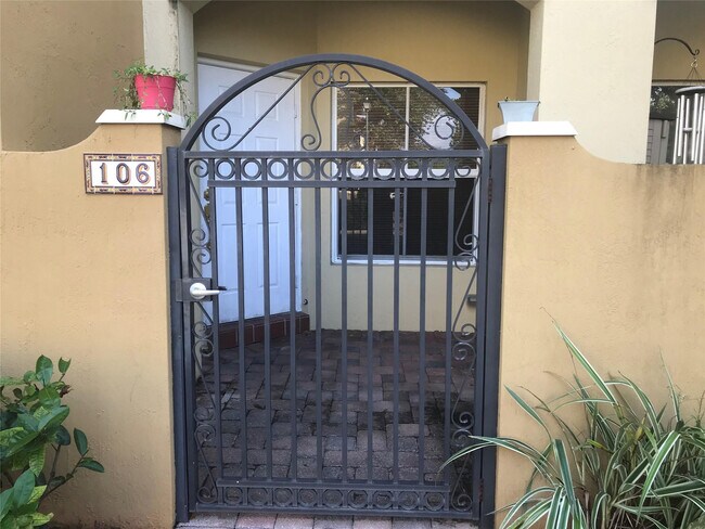 Foto del edificio - 2851 Prospect Rd