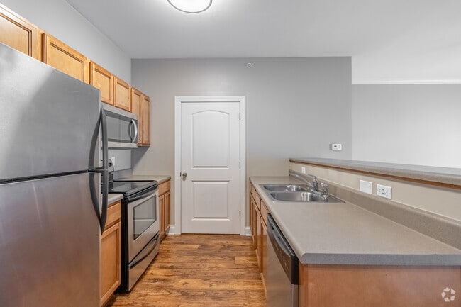 1 habitación, 1 baño - The Cherry Blossom - 740 pies cuadrados - Cocina - Covington Oaks
