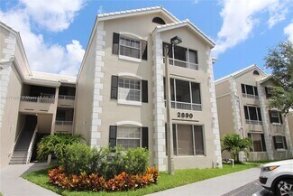 Building Photo - 2890 N Oakland Forest Dr