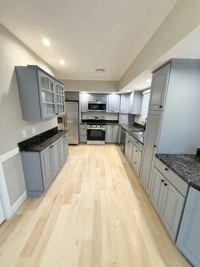 Foto del edificio - 18 Salina Rd