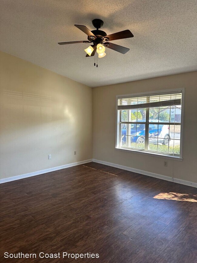 Building Photo - 3 br, 2 bath House - 1228 Riyadh Rd