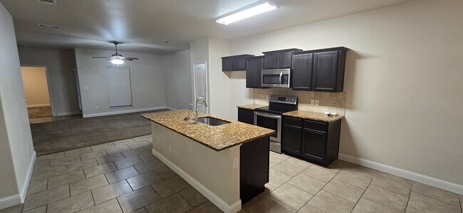 Building Photo - 9500 Sagebrush Ave