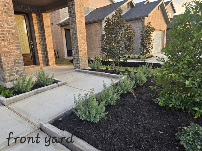 Foto del edificio - 22111 Paula Bluff Ln