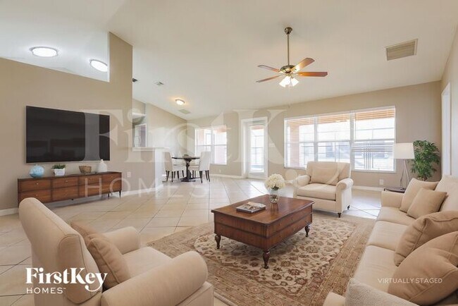 Foto del edificio - 3811 Trenton Ln