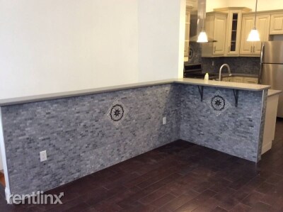 Foto del edificio - 138 S 11th St