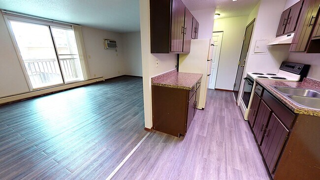 Foto del edificio - Cedar House Apartments