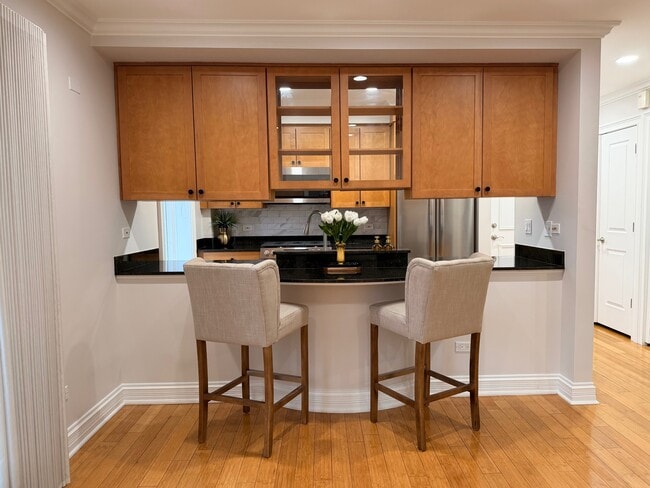 Photo - 122 S Evergreen Ave Apartment