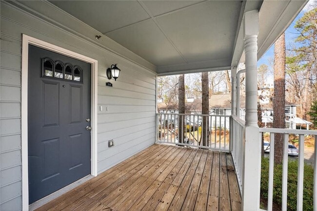 Foto del edificio - 3921 Riverlook Pkwy SE