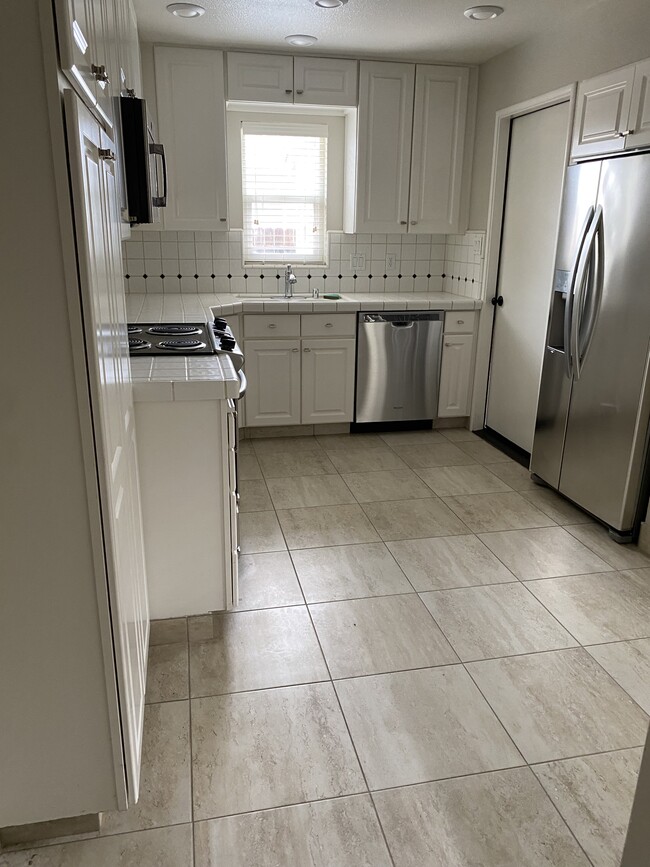 Building Photo - 4345 Morpheus Ln